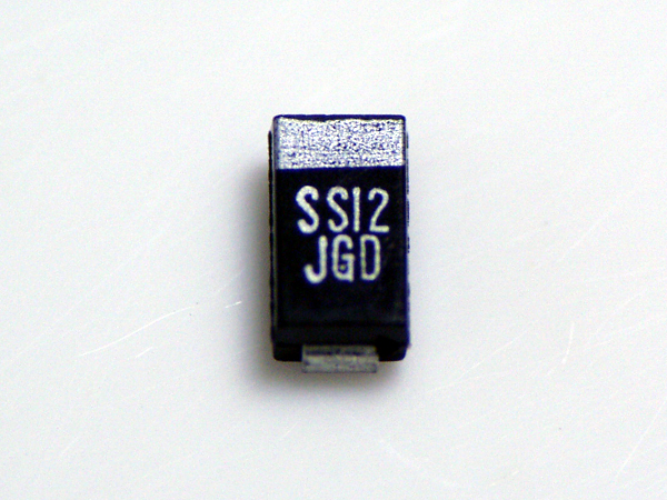 SS12(SMD)
