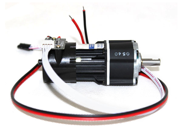 디바이스마트,기계/제어/로봇/모터 > 모터류 > DC모터 > 소형DC모터,로보블럭,DC Motor with Encoder,소형DC모터 / 전압 12V / 전력 17W / 전류 75mA-1400mA / 무부하 속도 8100RPM / 단축 속도 120RPM / 기어 박스 비율 64:1