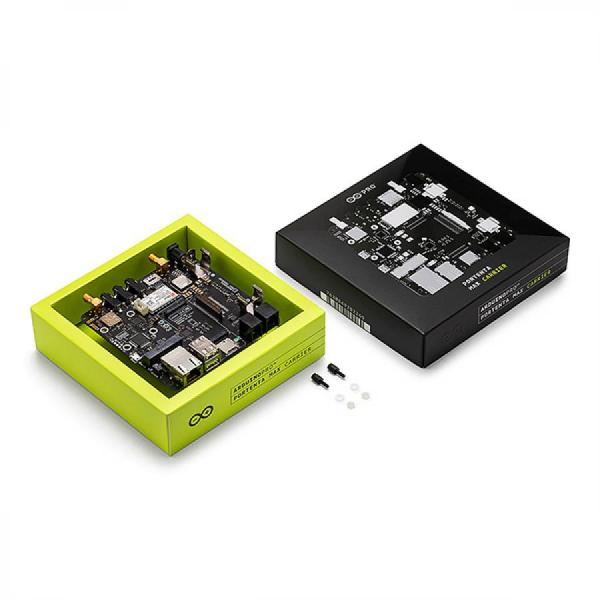 디바이스마트,오픈소스/코딩교육 > 아두이노 > 아두이노 정품 보드/쉴드/키트,Arduino,Arduino Pro - Portenta Max Carrier,ABX00043 / Portenta X8, H7를 Edge AI 어플리케이션에 활용할 수 있도록 통신/연결 기능 확장 / Fieldbus, LoRa®, Cat-M1 및 NB-IoT 지원 / 이더넷, USB-A, 오디오 잭, microSD, 미니 PCIe, FD-CAN 및 직렬 RS232/422/485 가능 / 전원 : 외부 6~36V 또는 18650 리튬 이온 배터리